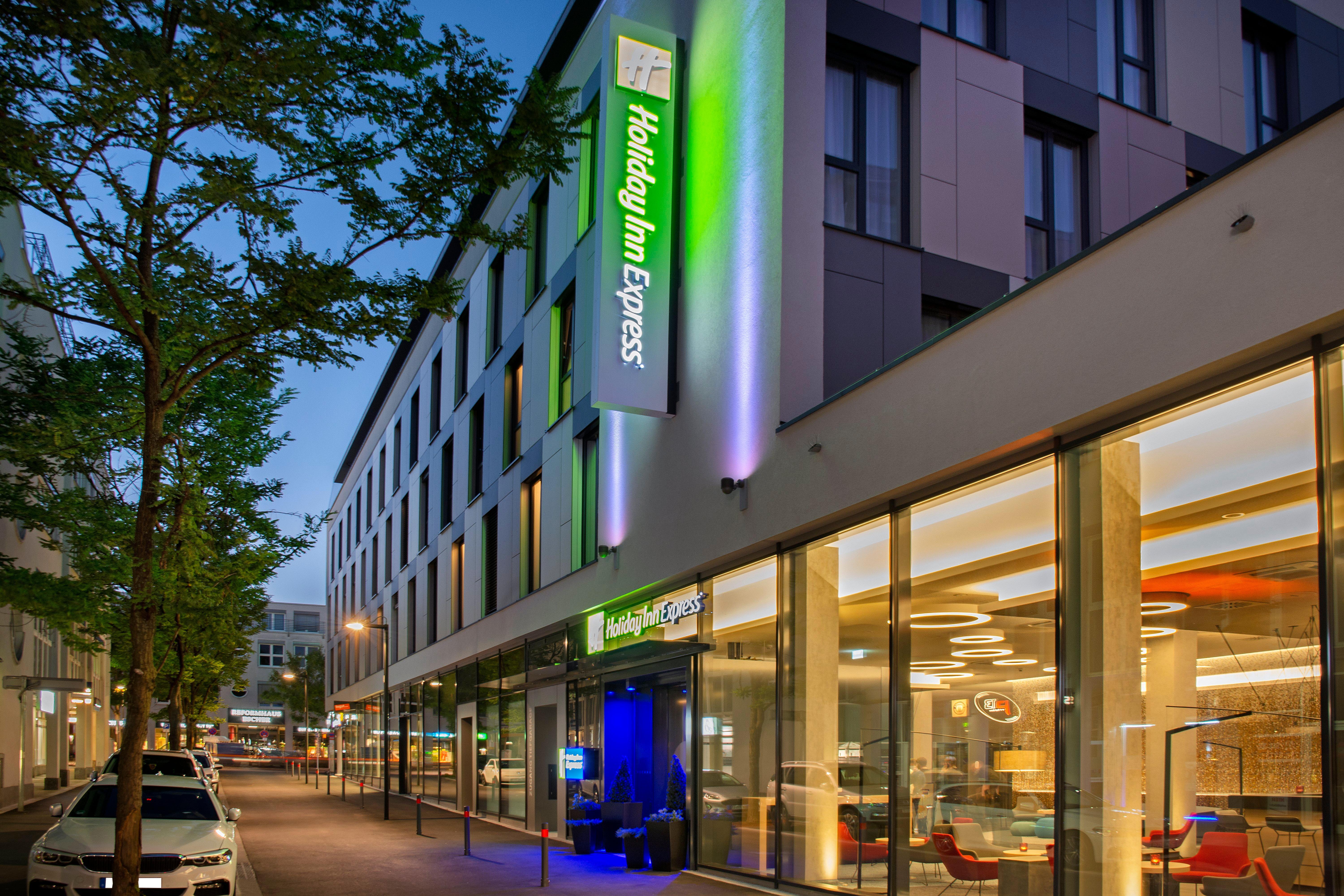 Holiday Inn Express Stuttgart-Waiblingen By Ihg Exterior foto