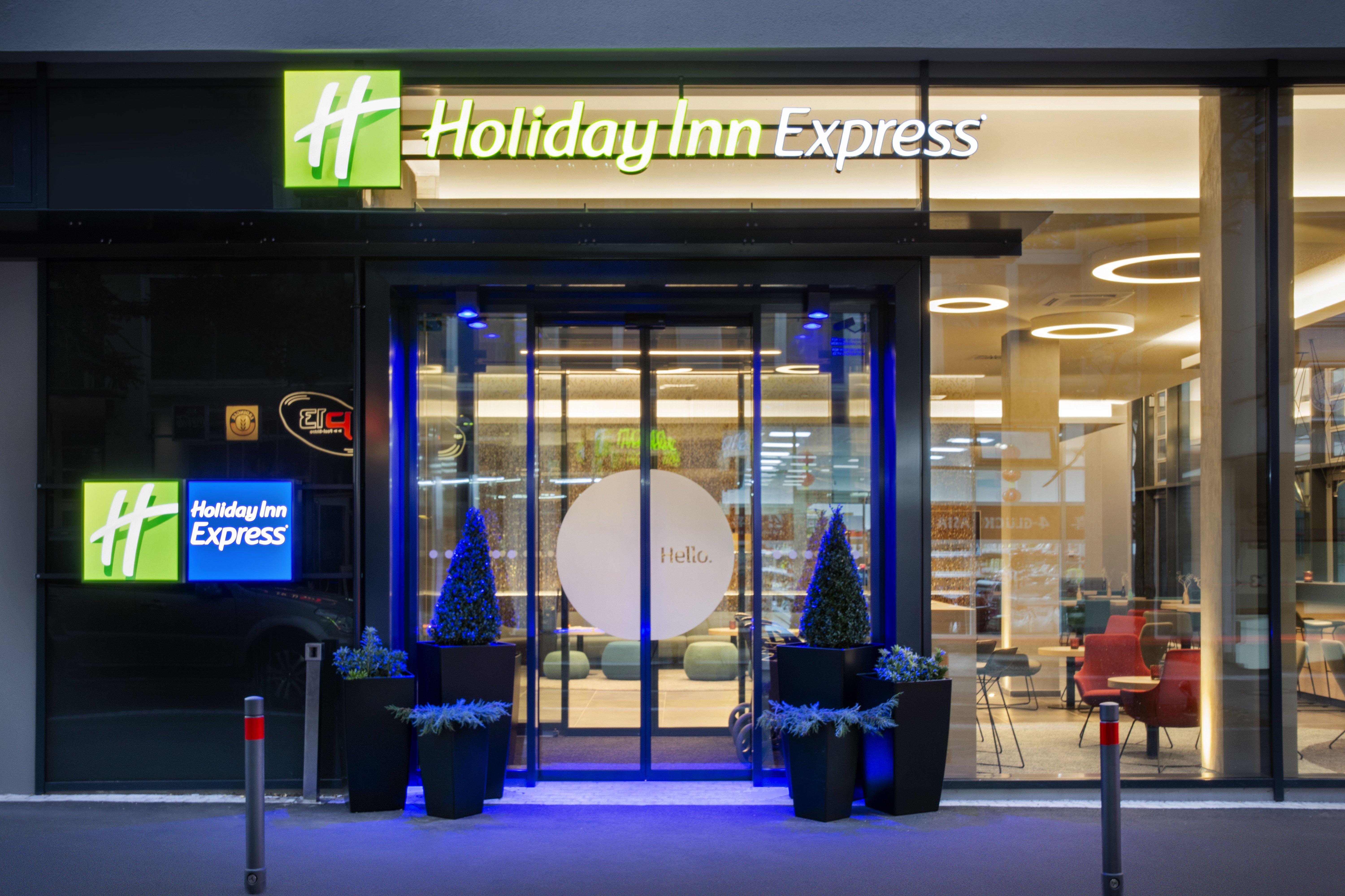 Holiday Inn Express Stuttgart-Waiblingen By Ihg Exterior foto